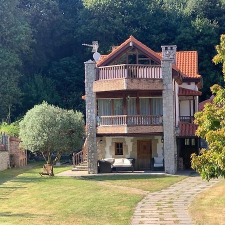 הוילה Casa Con Amplio Jardin En פצ'ון מראה חיצוני תמונה