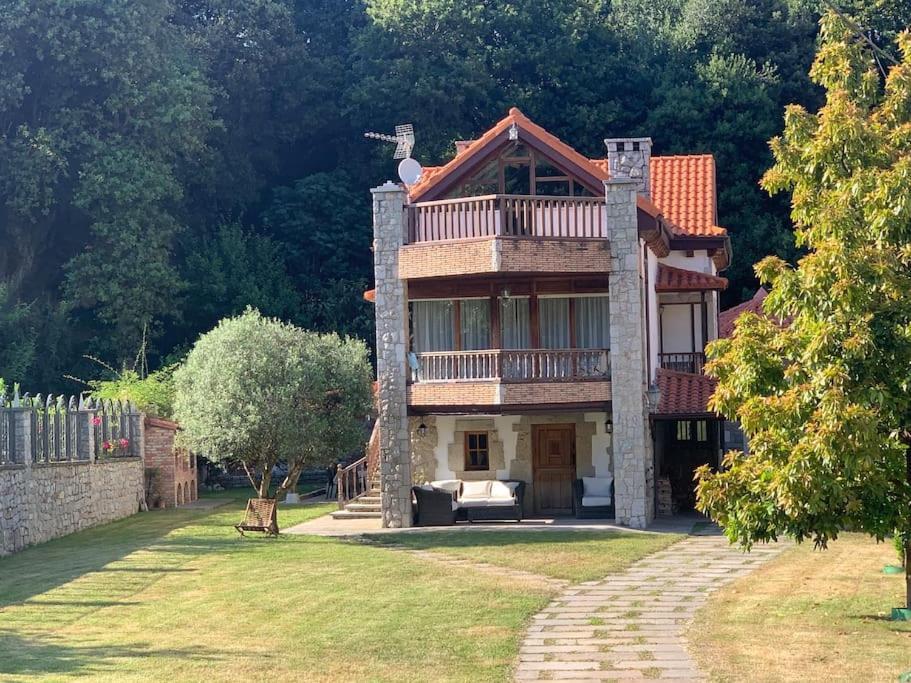 הוילה Casa Con Amplio Jardin En פצ'ון מראה חיצוני תמונה