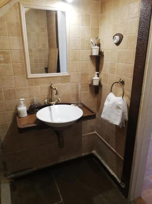 הוילה Casa Con Amplio Jardin En פצ'ון מראה חיצוני תמונה